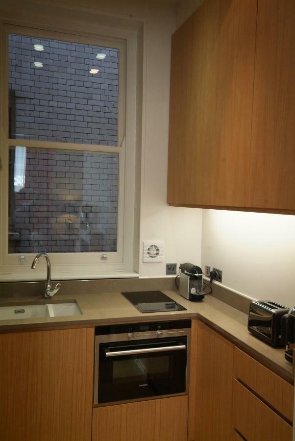 Chelsea: Exceptional 1Br W/Views Of The River Thames & Battersea Park Lägenhet London Exteriör bild